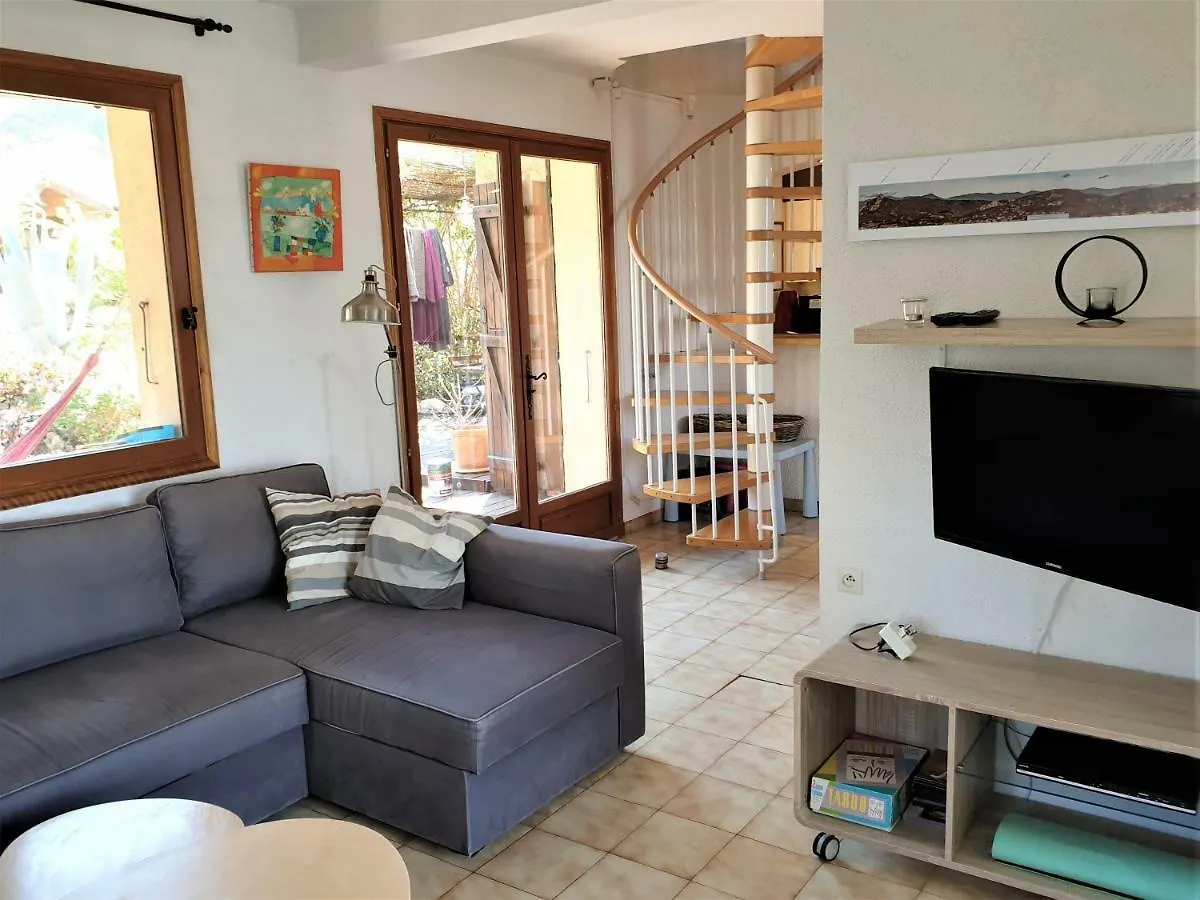 Hébergement de vacances Villa Le Mas du Pic des Fées à Hyères France