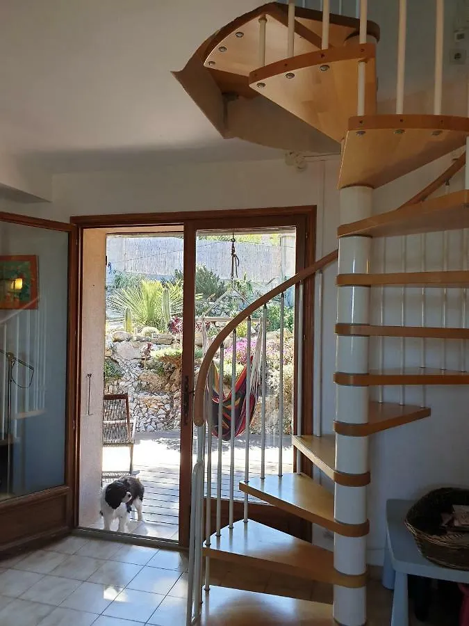 Villa Le Mas du Pic des Fées à Hyères 0*,  France
